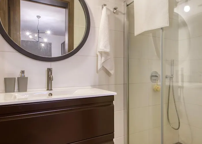 Apartament - Baby Gear, Office & Parking Gharghur