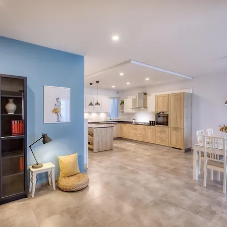 - Baby Gear, Office & Parking Apartment